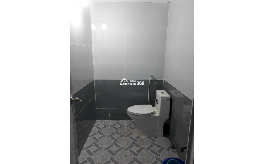 Cho thuê nhà 85m2, kdc tân Phú Thạnh gần Đại học Võ Trường Toản, thích hợp làm kho